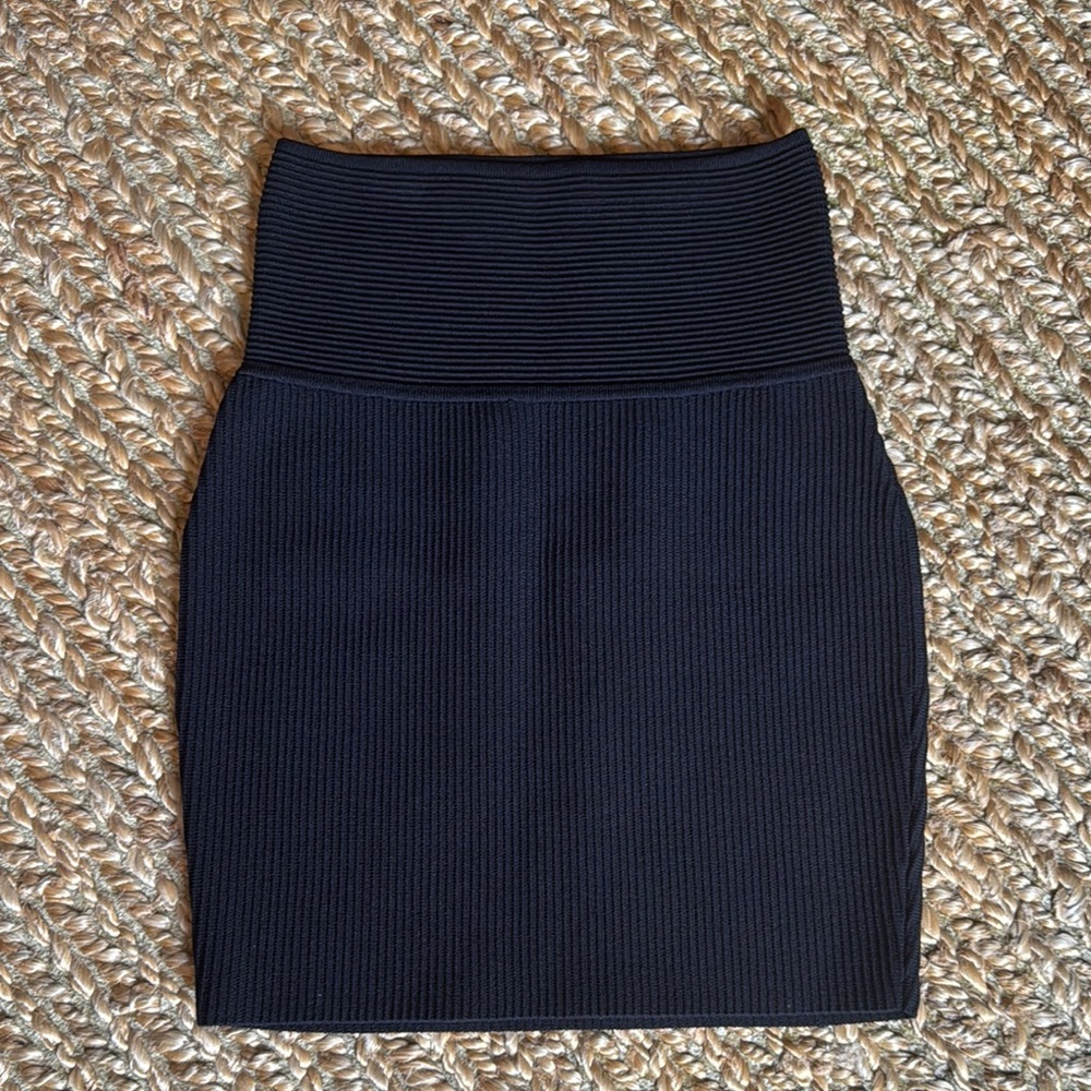 Babaton Black Ribbed Short Skirt